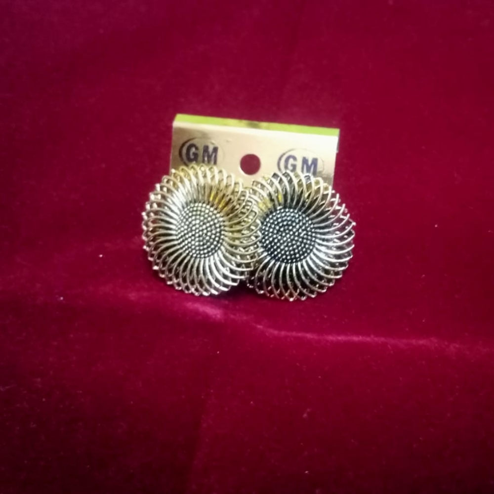 Combo of 2 earrings fix price - Picture 4 of 5
